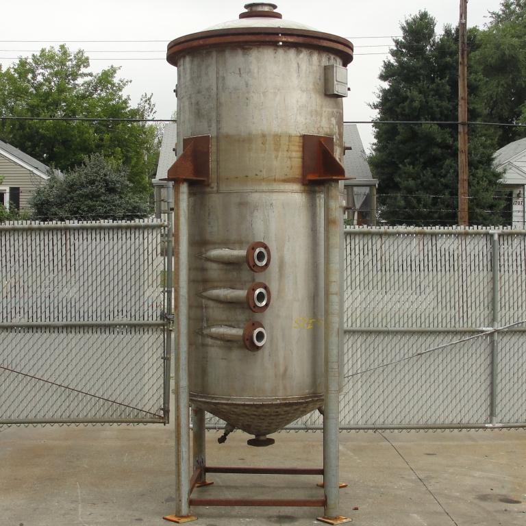 Tank 500 gallon vertical tank, Stainless Steel, 90 psi @ 330° F dimple jacket, conical bottom