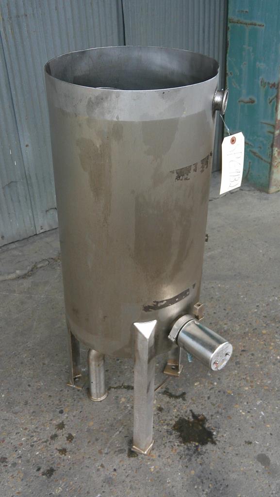 Tank 15 gallon vertical tank, Stainless Steel, conical bottom