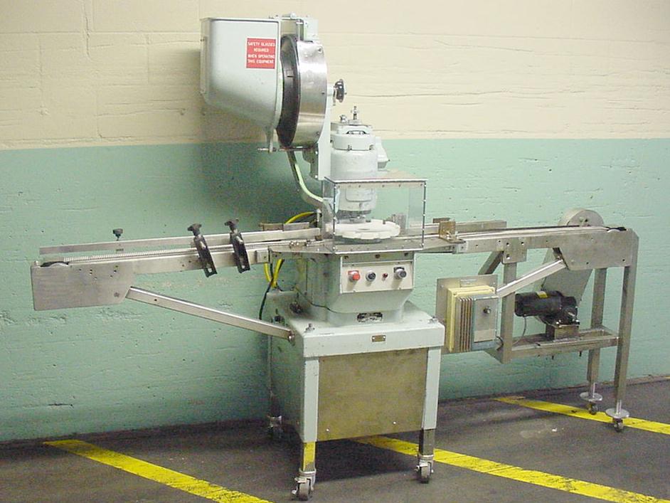 Capping Machine The West Co. Inc vial capper model PW 500 F, 13mm, up to 100 cpm1