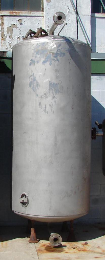 Tank 846 gallon vertical tank, Stainless Steel, dish1