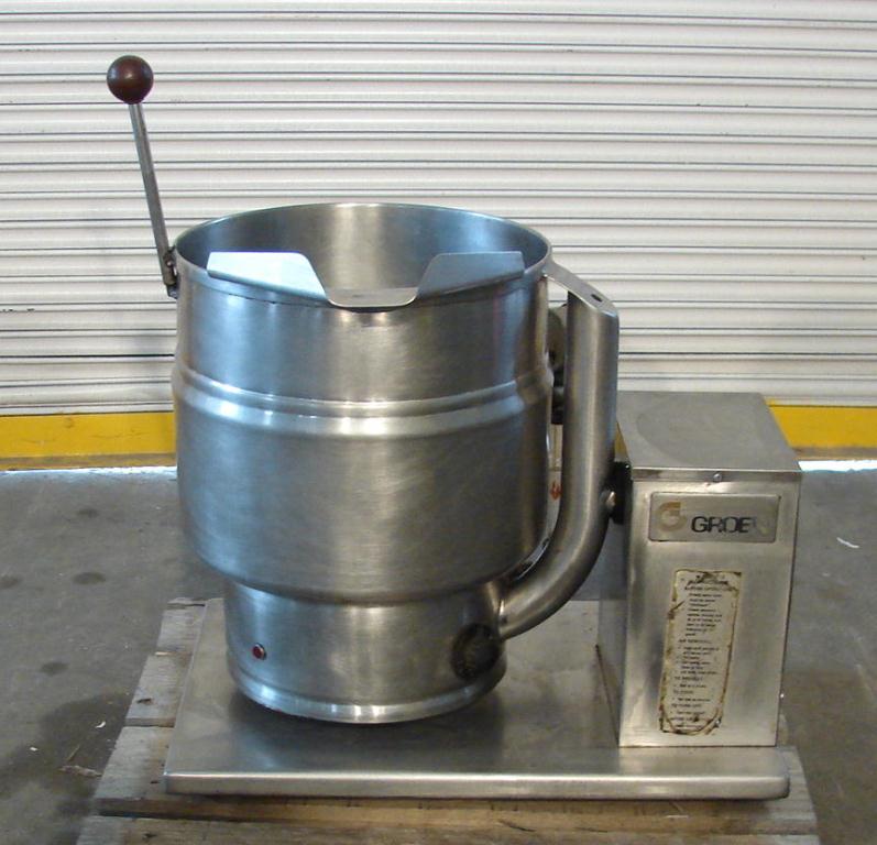 Kettle 5 gallon Groen hemispherical bottom kettle, 50 psi jacket rating, 304 SS1