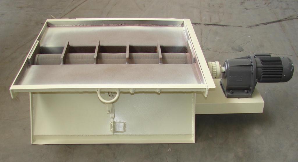 Vibratory Screener and Sifter 7.5 x 35 centrifugal screener, CS1