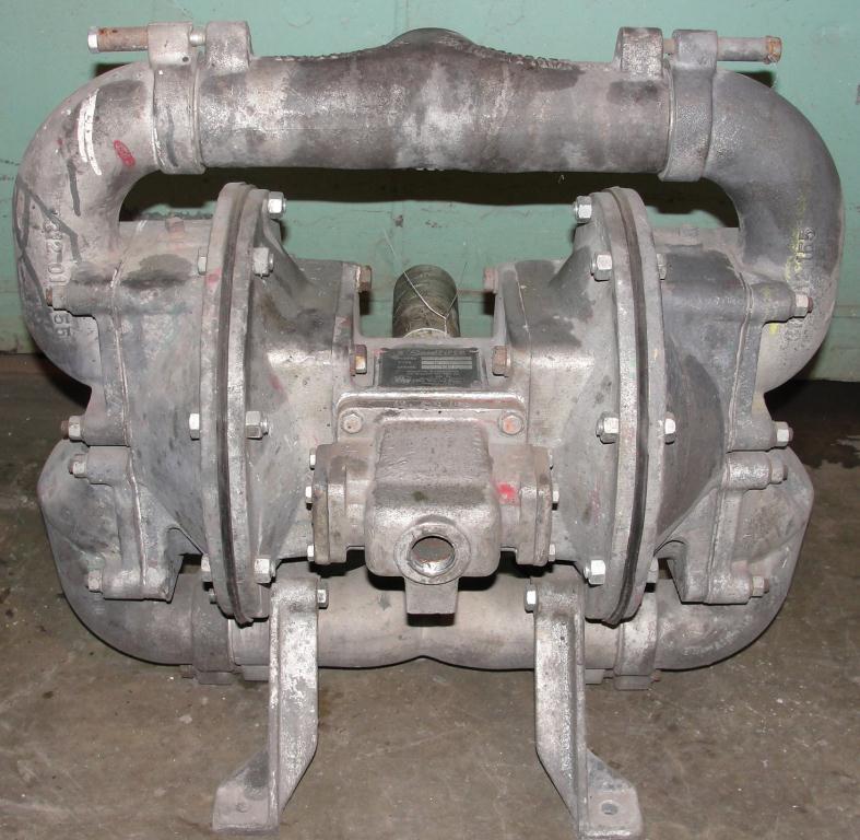 Pump 2 Warren-Rupp/ Sandpiper diaphragm pump, Aluminum1