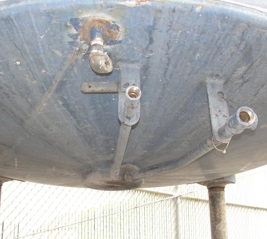 Tank 1110 gallon vertical tank, 304 SS, dish bottom4