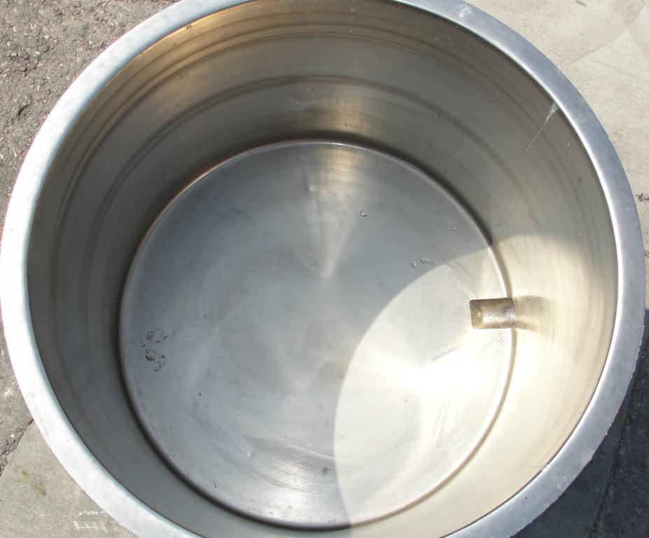 Mixer and Blender 100 gallon Ross change can Stainless Steel 39.25 inside diameter 27.5 inside height2