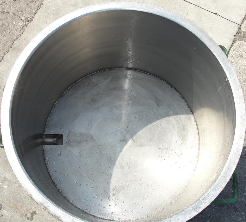 Mixer and Blender 100 gallon Ross change can Stainless Steel 39.25 inside diameter 27.5 inside height2