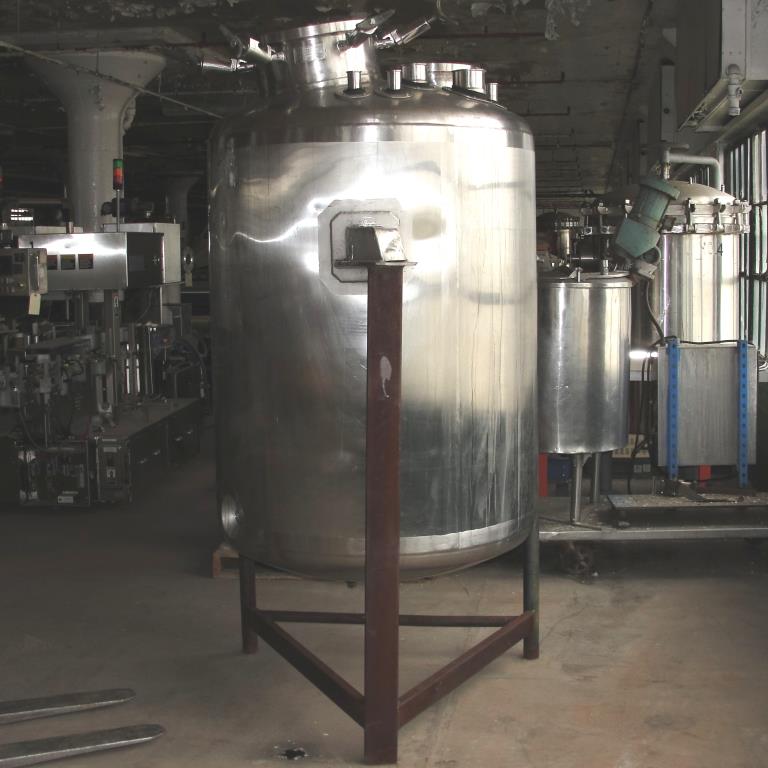 Reactor 250 gallon Custom Fabricating chemical reactor, 150 psi internal, 150 psi jacket3