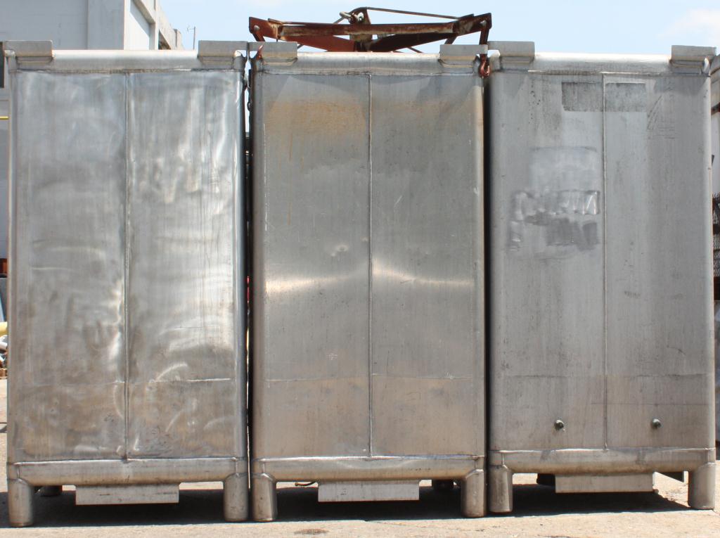Material Handling Equipment tote unloader Metal Craft 70 cu.ft. 4000 lbs capacity (3) 70 cuft  aluminum totes included6