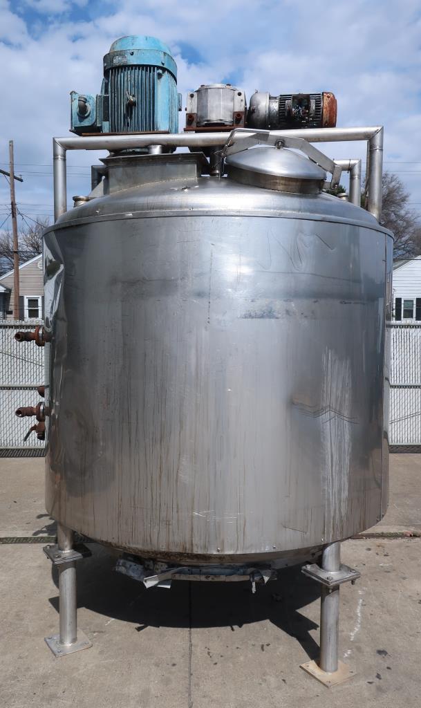 Kettle 1,400 gallon Vendome processor kettle, agitator side scrape and homogenizing, 100 psi jacket rating, Stainless Steel
