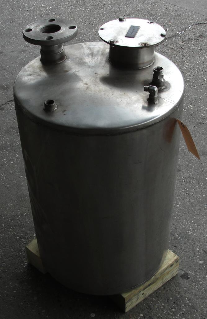 Tank 28 gallon vertical tank, Stainless Steel, flat bottom4