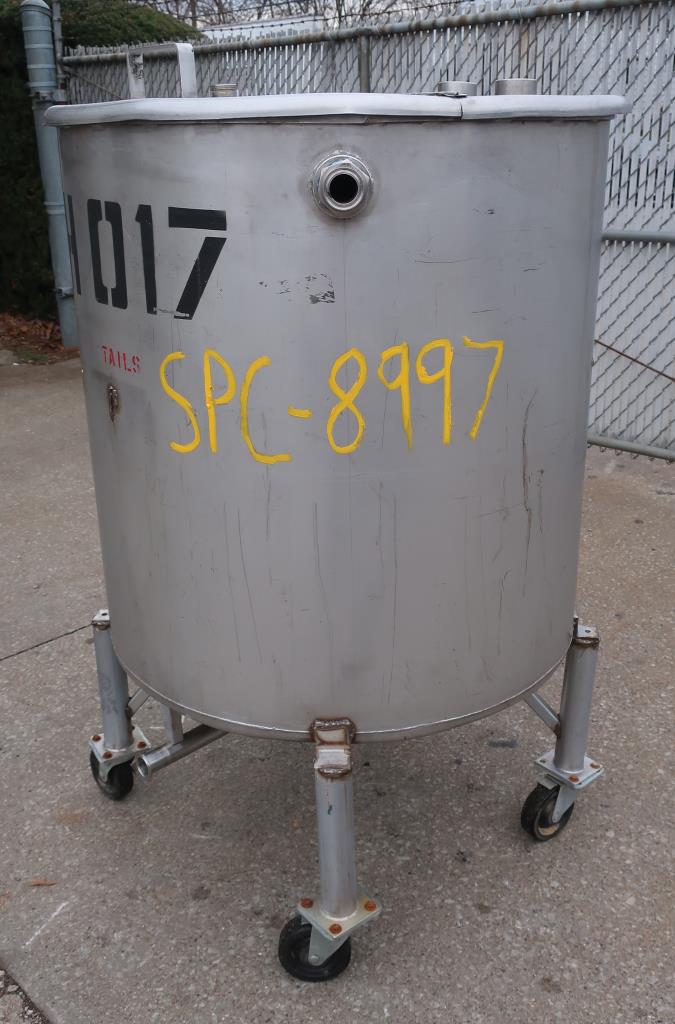 Tank 150 gallon vertical tank, Stainless Steel, flat bottom, On casters2