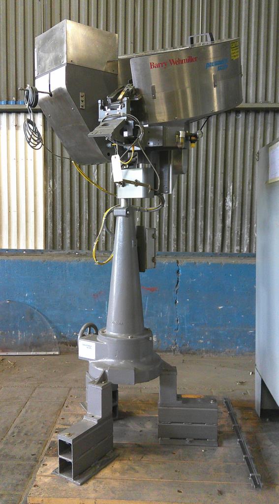 Capping Machine Pneumatic Scale screw capper model TC607, 7 each 28 mm chucks, 20 to 220 cpm13