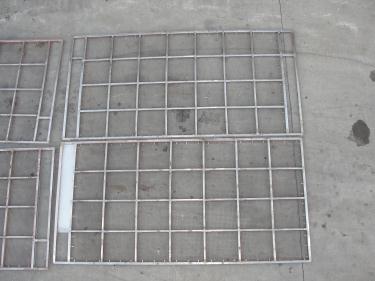 Vibratory Screener and Sifter Gump rectangular shaker screener, Aluminum