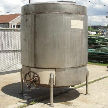 Tank 1000 gallon vertical tank, Stainless Steel, flat bottom