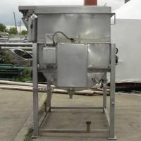 Kettle 650 gallon L & A Engineering processor kettle, agitator rotating tubular spiral heat exchanger, Stainless Steel