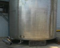Tank 2500 gallon vertical tank, Stainless Steel, flat bottom
