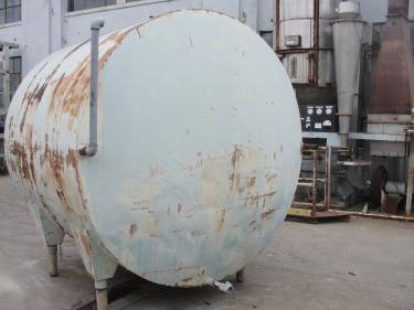 Tank 1700 gallon horizontal tank, Stainless Steel Contact Parts