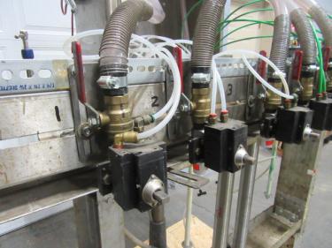 Filler 6 valve ELF liquid gravity filler adjustable from 3.5 to 9 centers