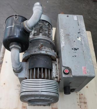 Pump 300  m3/hr flow rate Rietschie vacuum pump model VC300 10 hp