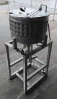 Tank 14 gallon vertical tank, Stainless Steel, 90 PSI @330 degrees F jacket, conical bottom